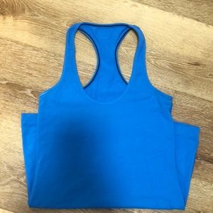 Lululemon workout top